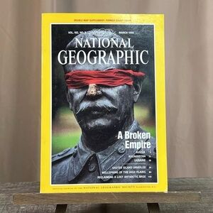 Vtg National Geographic Magazine March 1993 Vol 183, No 3 A Broken Empire